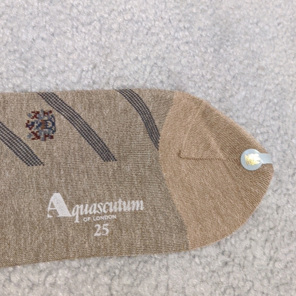 NWT Authentic Aquascutum 2 pairs of dress socks - Picture 2 of 7